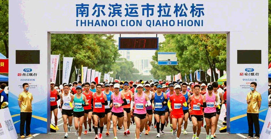 Amy Hunt bứt phá 22.16 giây tại Diamond League Final, chuẩn bị cho cuộc đua 100m gay cấn Amy Hunt bứt phá 22.16 giây tại Diamond League Final, chuẩn bị cho cuộc đua 100m gay cấn