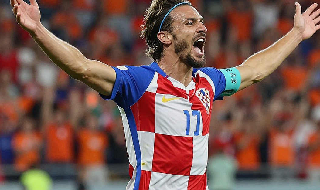 Chuyển nhượng V.League: Đồng tiền chủ sở hữu, đường ra J.League và những khoảng lặng không ai đếm