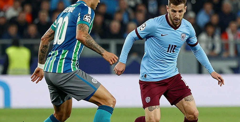 Chivu và bài toán 16 điểm: Khi Mourinho gieo nghi ngờ vào hành trình nước rút của Inter Chivu và bài toán 16 điểm: Khi Mourinho gieo nghi ngờ vào hành trình nước rút của Inter