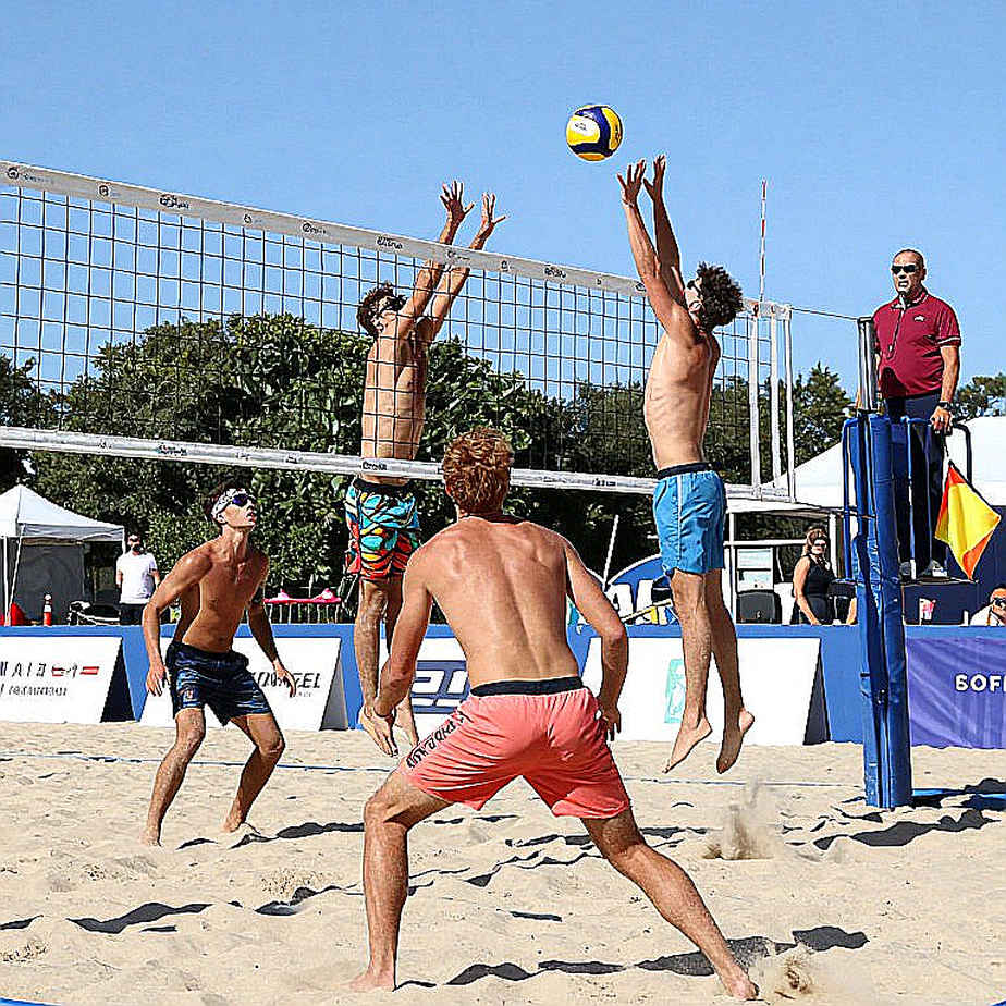 Bóng chuyền nữ Việt Nam sau tấm HCV SEA Games 31: khoảng trống dữ liệu chưa ai lấp
